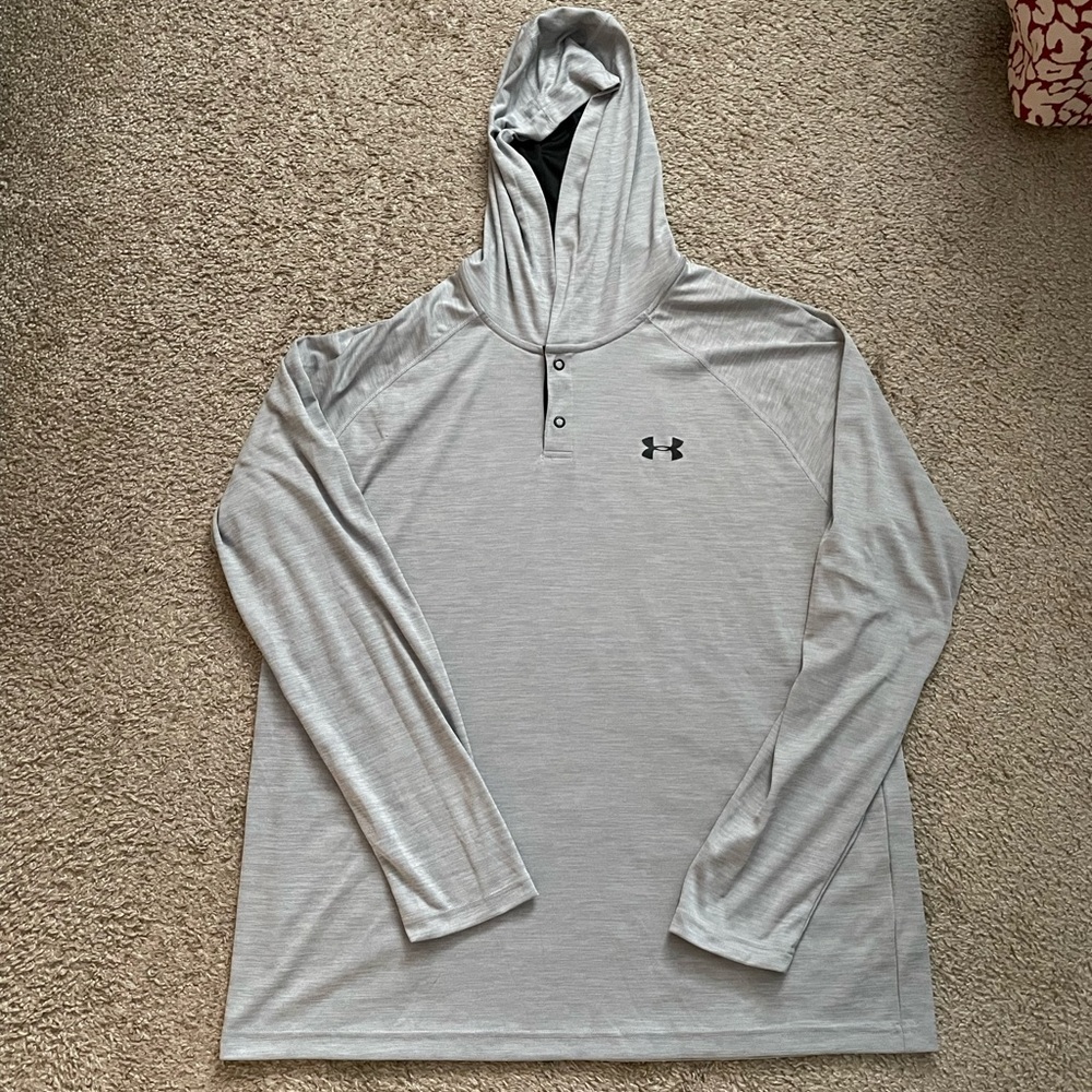 Under Armour Lightweight Pullover Hood